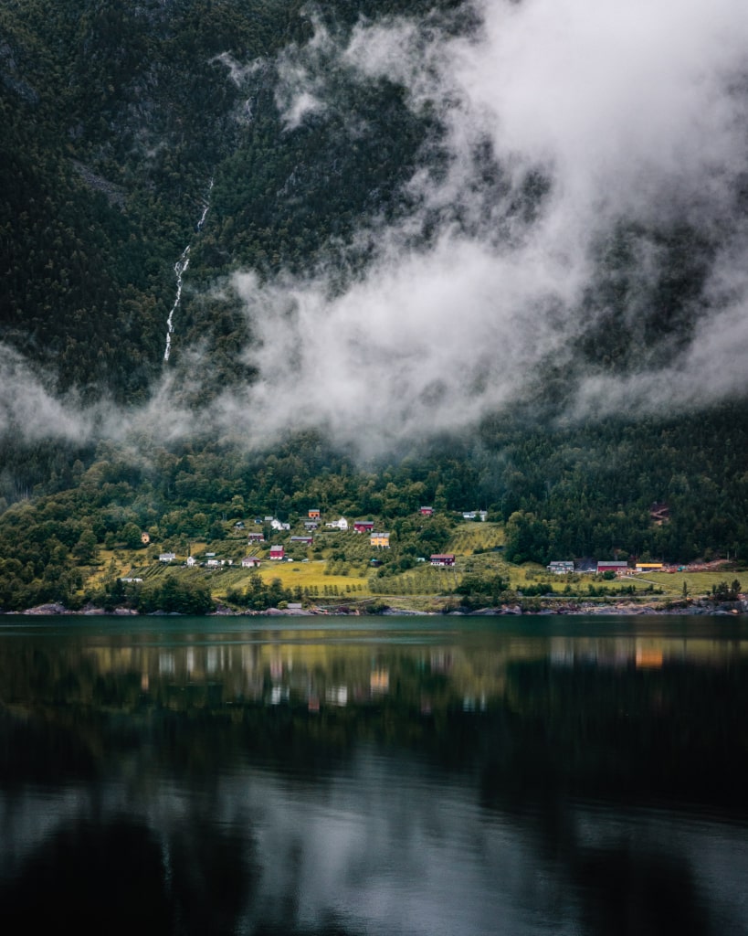 Hardangerfjorden